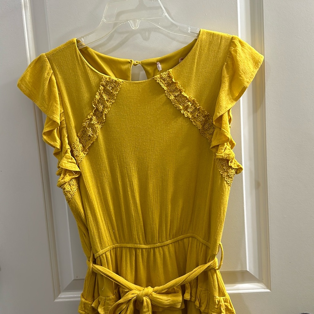 Andree by Unit Marigold Dress with Ruffle Sleeves